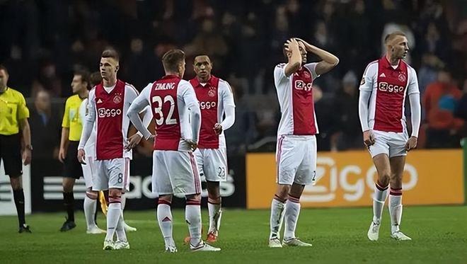 他在有限的 他在有限的