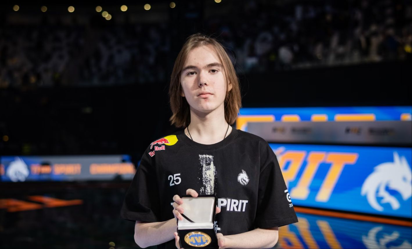 他的表现提 他的表现提